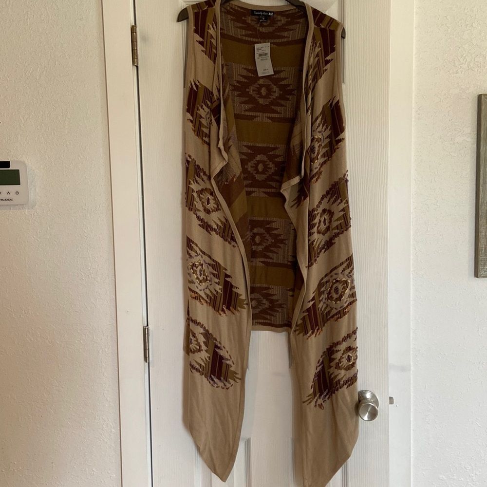 NWT Buckle cardigan open front waterfall vest size medium